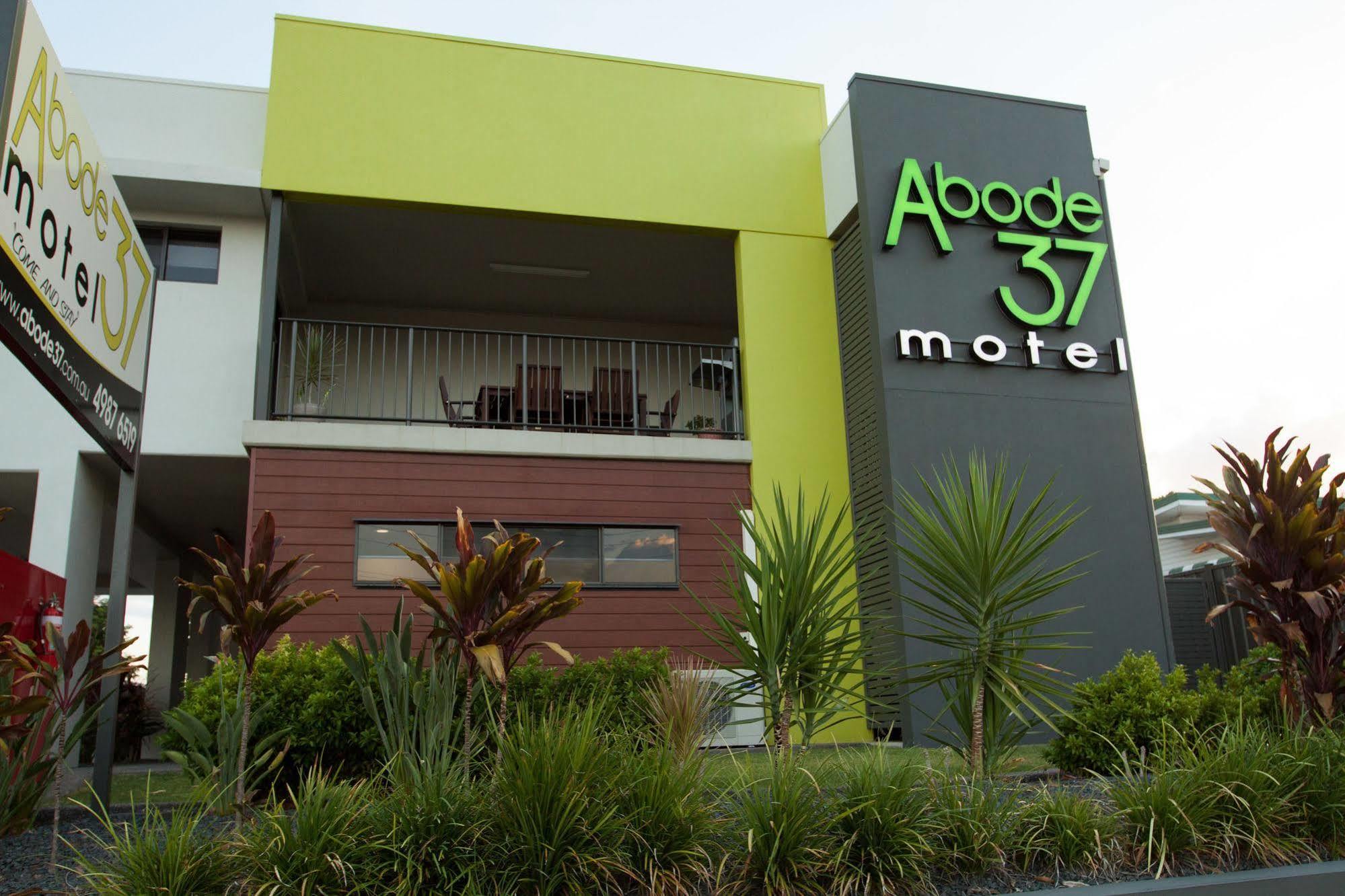 Abode37 Motel Emerald Buitenkant foto